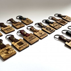 Μπρελόκ από ξύλο Ελιάς & Δέρμα | Μάρκα Αυτοκινήτου 