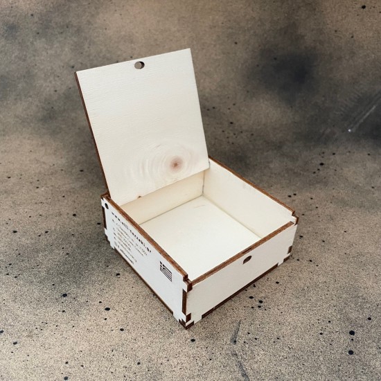 Κουτί ανοιγόμενο 7 x 7 x 2,5cm Κουτί ανοιγόμενο 7 x 7 x 2,5cm