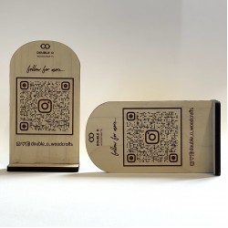 Επιτραπέζιο Stand με Λογότυπο & QR Code | Μονής Όψης