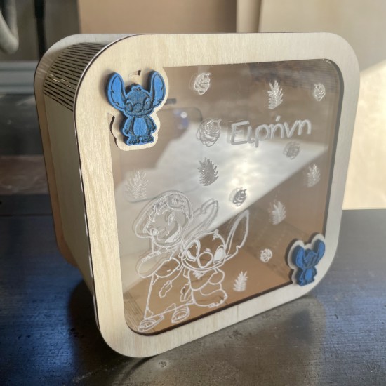 Παιδικός Ξύλινος Κουμπαράς με Όνομα – Stitch