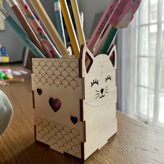 Ξύλινη Μολυβοθήκη Γατούλα – Προσωποποιημένη 